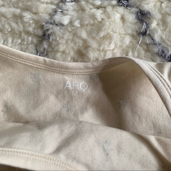 NWT ARQ | Crop Tank in Yellow Calico - Medium - Picture 5 of 8